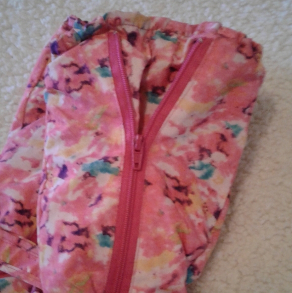 🌺 Like New Girl's Thinsulate Waterproof Gloves - Picture 5 of 13